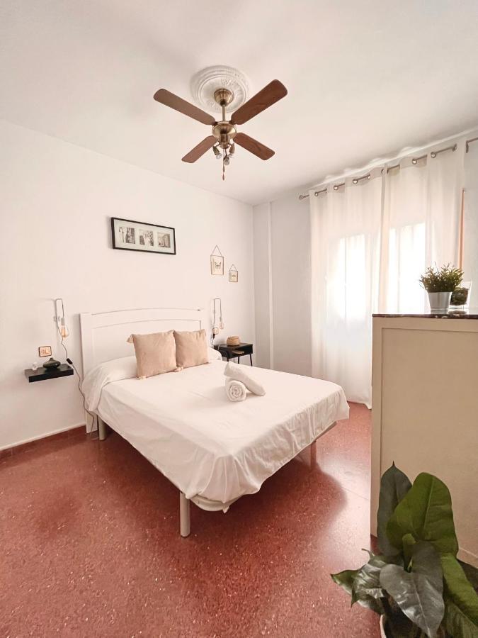 Vera Apartment, Acogedor Y Tranquilo En El Corazon De La Ciudad Антекера Екстер'єр фото