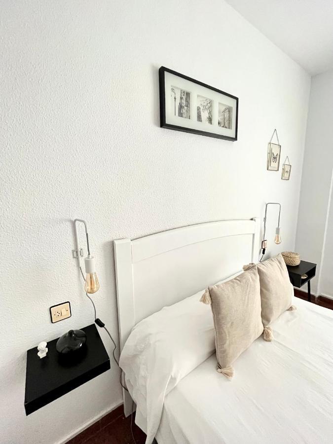 Vera Apartment, Acogedor Y Tranquilo En El Corazon De La Ciudad Антекера Екстер'єр фото